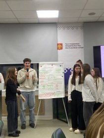 photo_5352998147271101480_y