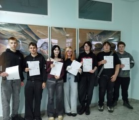 photo_5298951000372743239_y