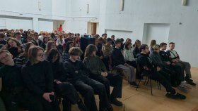 photo_5292130274479116376_y