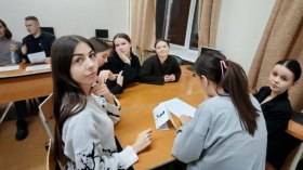 photo_5294382074292800471_y