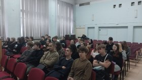 photo_5296246571135601920_y