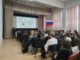 photo_5298706487884582570_y